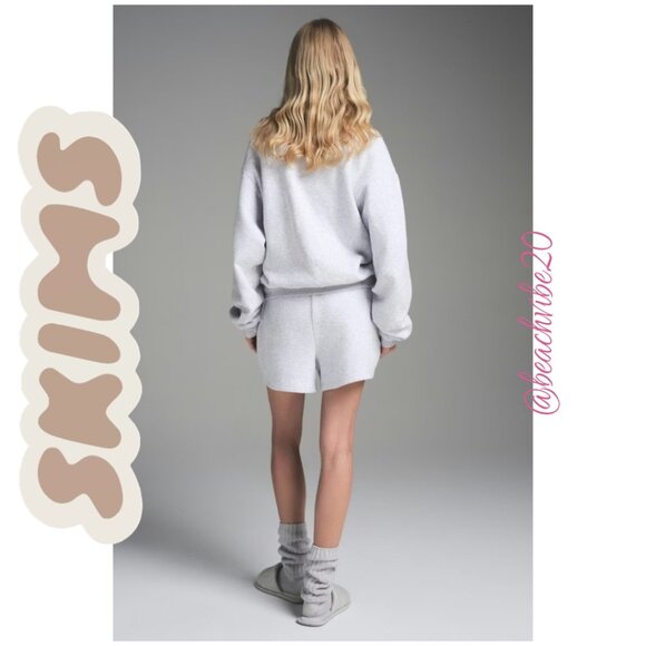 SKIMS Cotton Fleece Classic Crew Light Heather Grey 3X NWOT - Picture 3 of 6